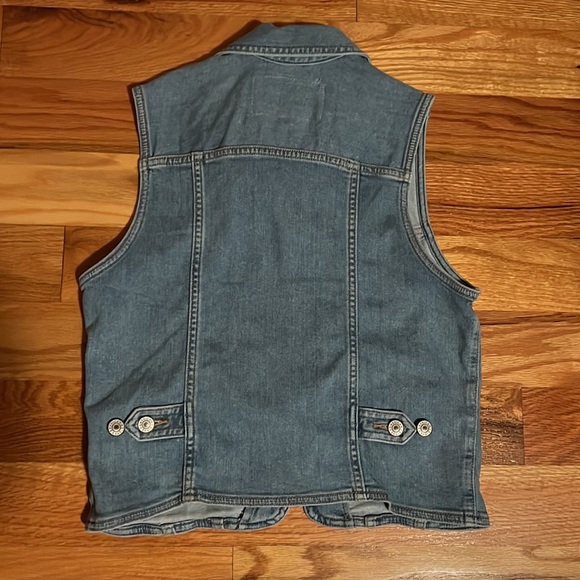 AE denim vest - Picture 3 of 6